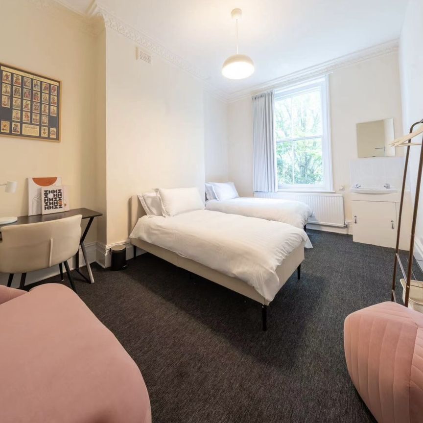 Fortess Road, London - Photo 1