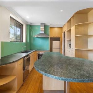 Erskineville - Photo 2