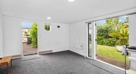 Clean,cozy, convenient! - Photo 3