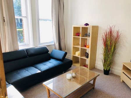 2 Bed Flat, Hayes Court, SE5 - Photo 4