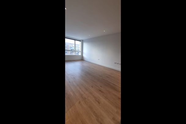 1 Bed Flat, Compass Court, N8 - Photo 1
