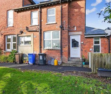 Apt 2 56 Myrtlefield Park, BELFAST, BT9 6NF - Photo 2