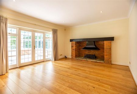 5 bedroom detached house to rent - Photo 3