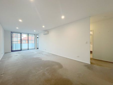 Contemporary & Convenient &ast;&ast; Available 21&sol;11&sol;25 &ast;&ast; - Photo 5