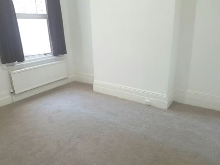 5 Bed Terraced House, Colless Road, N15 - Photo 3