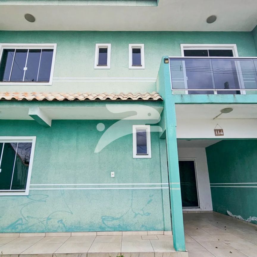 Sobrado 3 Quartos Umbara 130m² - Foto 1