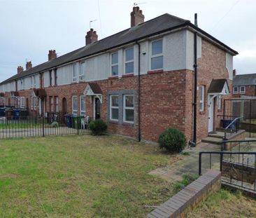 3 bedroom end of terrace house to rent - Photo 6