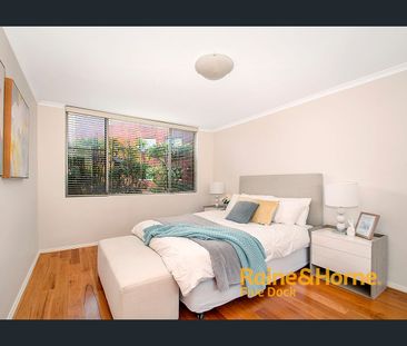 2 Bedroom Apartment in the Heart of Chiswick - Photo 3