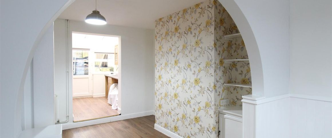 Eastland Road, Yeovil - Photo 1