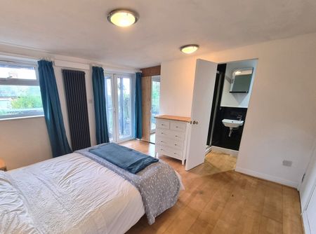 4 Bed Semi-Detached House, Malvern Street, LS11 - Photo 5