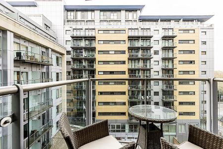 1 bedroom flat to rent - Photo 4