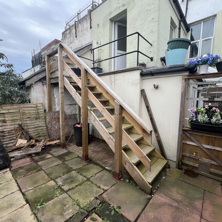 Alexandra Road, St. Leonards-On-Sea - Photo 2