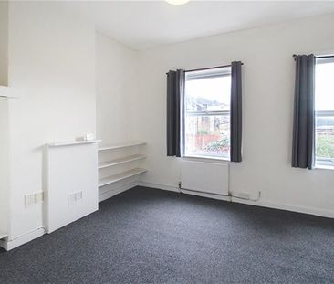 Market Street, Milnsbridge, Huddersfield - Photo 4