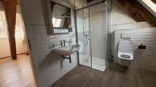 TRÈS JOLI CACHET - Foto 1