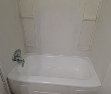 One Bedroom Apartment - Photo 1