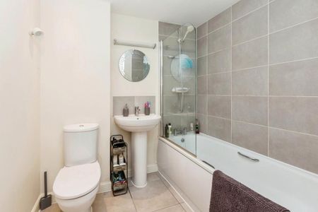 1 bedroom apartment to rent - Photo 5