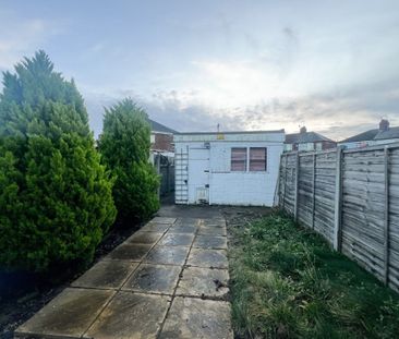 Brooklands Road - Photo 2