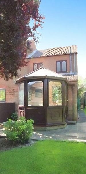 2 bedroom terraced house to rent - Photo 1