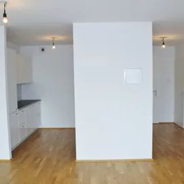 Top 2 Zimmerwohnung mit Loggia Nähe Gasometer - Foto 2