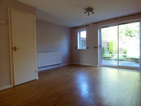2 bedroom semi-detached house to rent - Photo 2