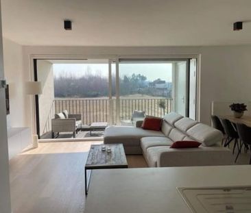 Appartement te huur - Photo 1