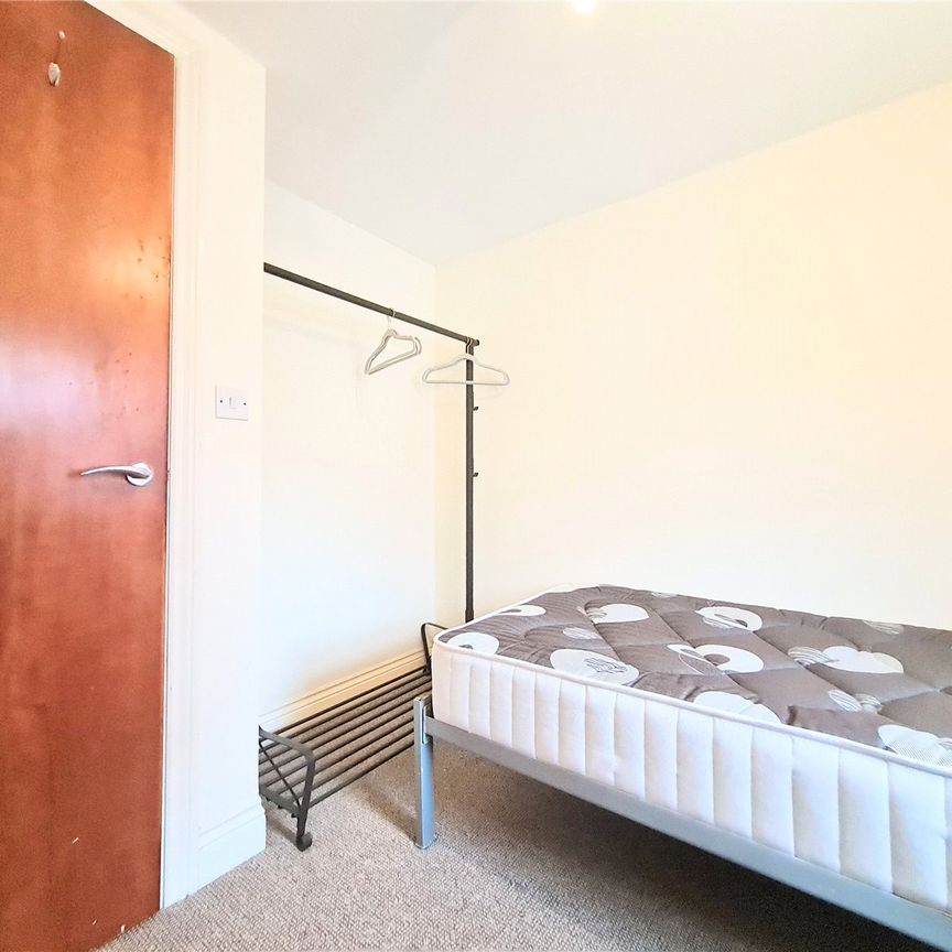 1 Bedroom - Photo 1