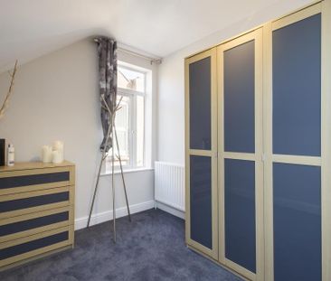 1 bedroom in a house share to rent - Photo 4