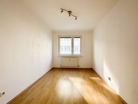 ***3-Zimmer-Neubauwohnung mit separater Küche & Loggia*** - Photo 4