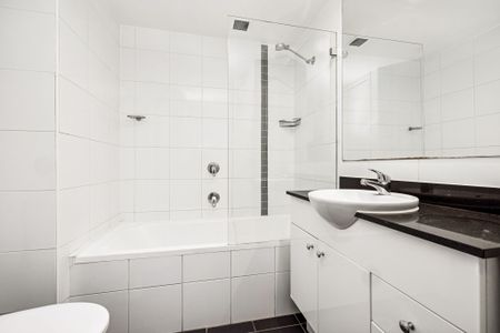 96/107-121 Quay Street, Haymarket NSW 2000 - Apartment For Rent | Domain - Photo 4