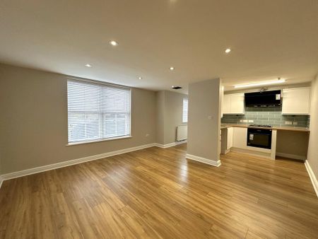 2 bedroom ground floor maisonette to rent - Photo 4