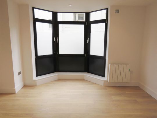 Russell Mews, Brighton - Photo 1