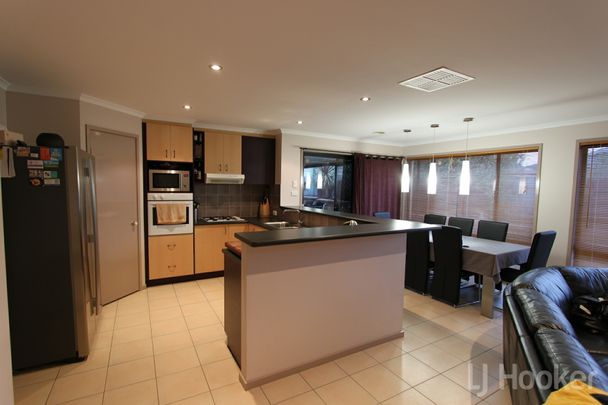 Fantastic Four Bedroom Home - Photo 1