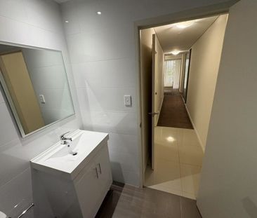 🏙 Luxury 2-Bedroom Apartment in the Heart of Mascot | Fully Furnished | Prime Location - Photo 6