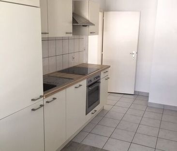 Beautiful 3.0 room apartment in the city center of Delémont - Photo 1