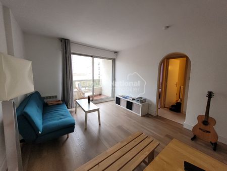 Location Appartement 2 pièces 37m² - Photo 3