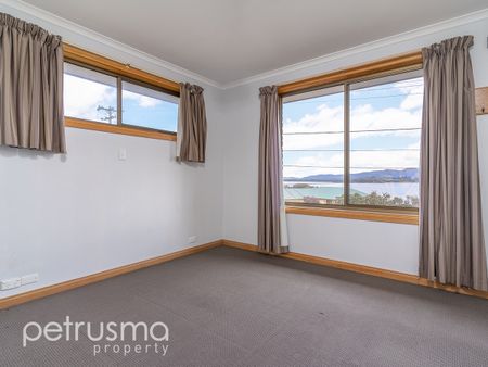 73 Penna Road - Photo 2