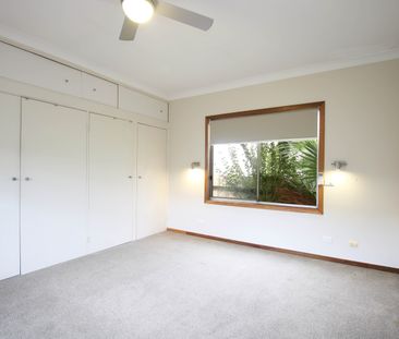 Spacious One Bedroom Unit, Short Distance From Cbd - Photo 3