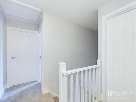 4 Bedroom Detached House - Photo 5