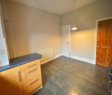 2 Bedroom Terraced To Let - Photo 4