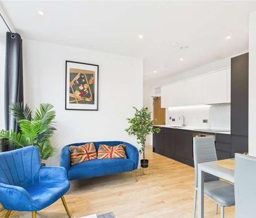 Station Road, Redhill, Surrey, RH1 - Photo 1