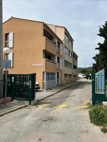 1 pièce - Meublé - 22 m² - 2ème étage - Colocation non autorisée - Photo 3