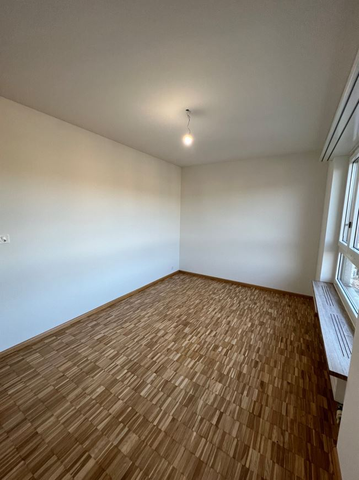 Helle 5.5-Zimmerwohnung im Zentrum von Reinach - Photo 5