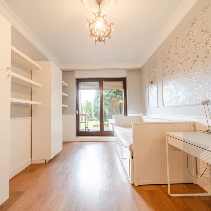 Piękne mieszkanie 4 pokojowe+ ogród na wynajem - Фото 1