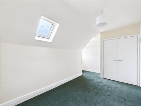 3 bedroom apartment to rent - Photo 3