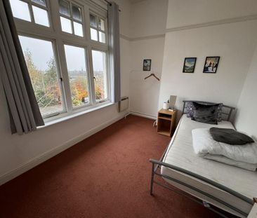 3 bedroom penthouse to rent - Photo 5