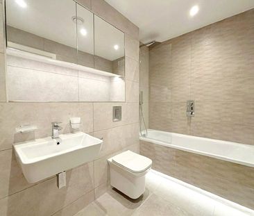 Farnborough Road, Farnborough, Surrey, GU14 - Photo 5