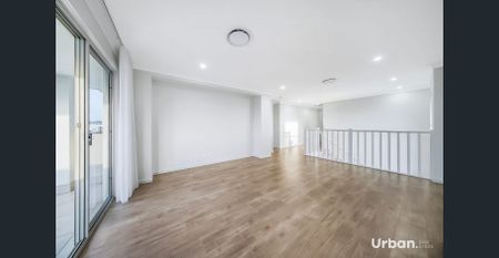 LUXURIOUS FAMILY LIVING IN LOCHINVAR - Photo 5