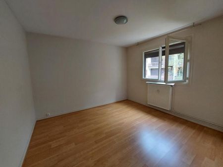 APPARTEMENT T2 40M - Photo 3