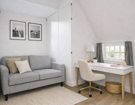 2 bedroom mews to rent - Photo 4