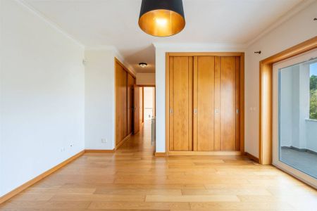 Luxury 6 bedroom Detached House for rent in Cascais, Portugal - Photo 4